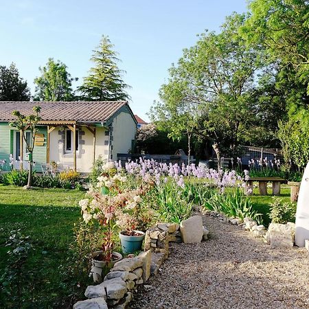 Chez Camille Villa Verines  Exterior photo