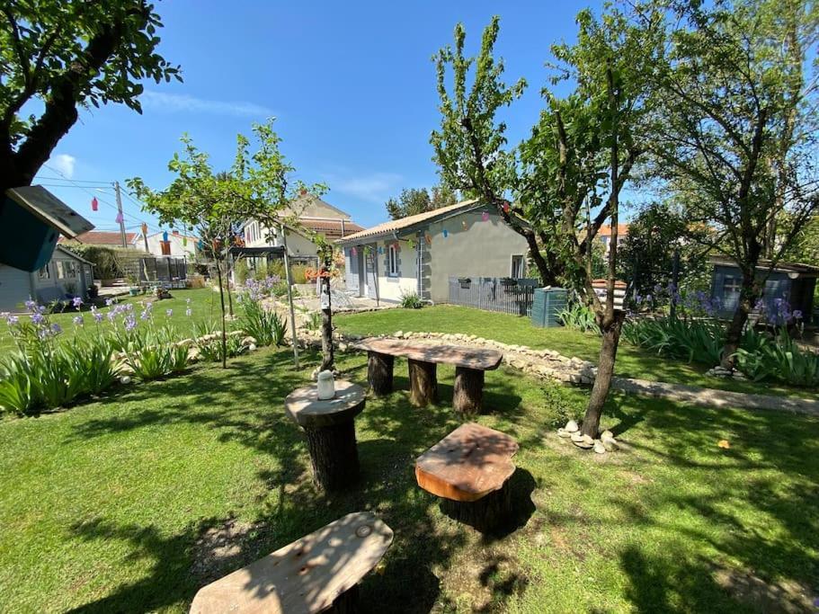 Chez Camille Villa Verines  Exterior photo